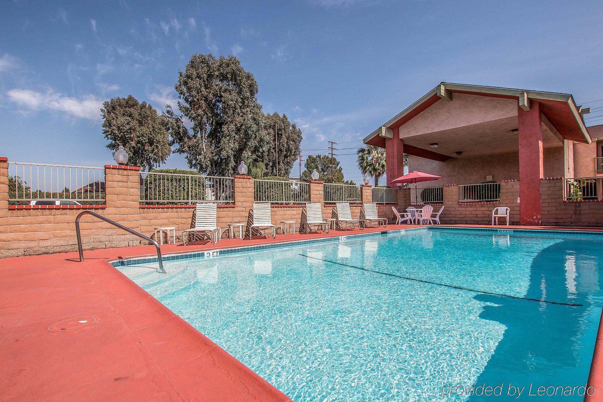Econo Lodge Anaheim North Екстер'єр фото