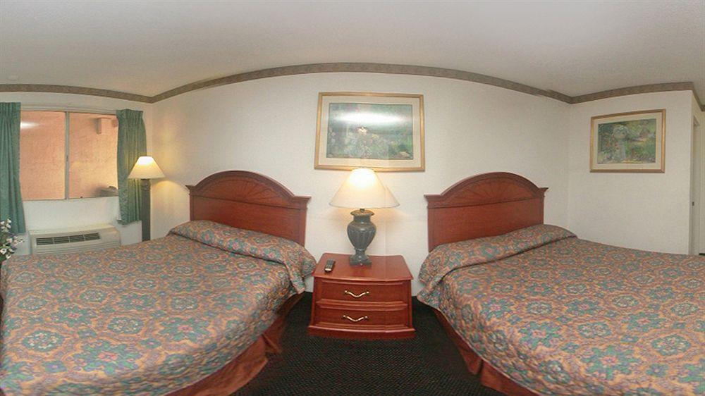 Econo Lodge Anaheim North Екстер'єр фото