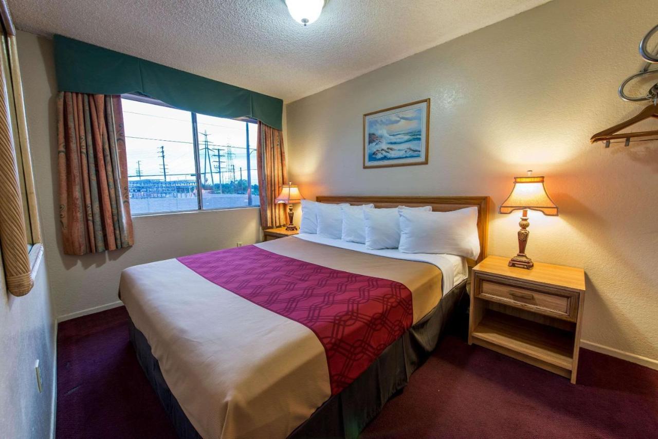 Econo Lodge Anaheim North Екстер'єр фото