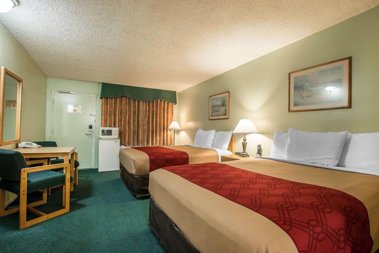 Econo Lodge Anaheim North Екстер'єр фото