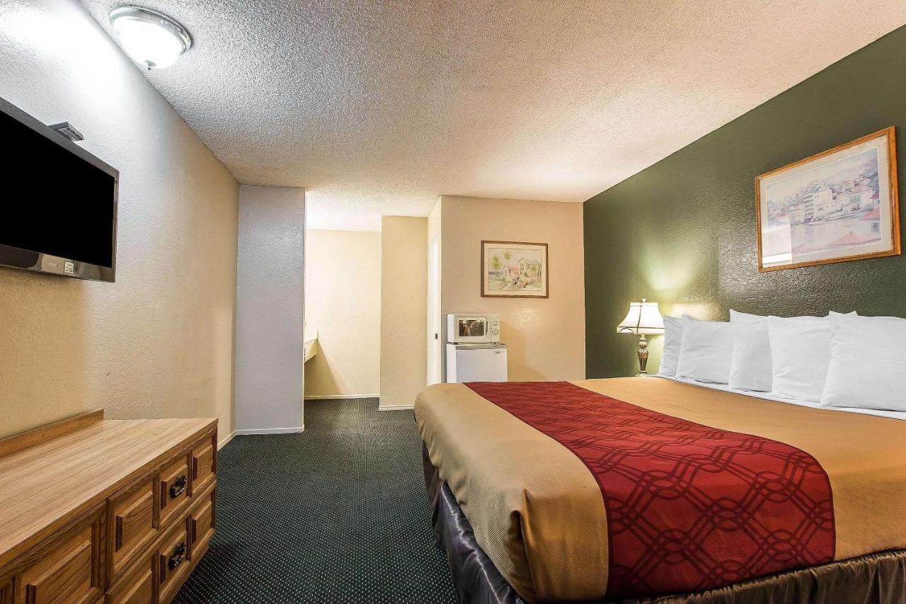 Econo Lodge Anaheim North Екстер'єр фото