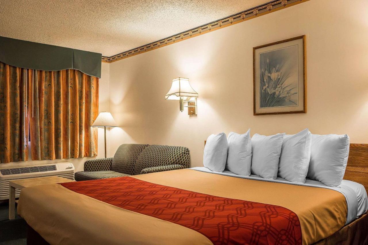 Econo Lodge Anaheim North Екстер'єр фото